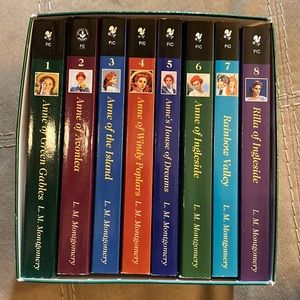 Anne of Green Gables boxed book set 1–8 new